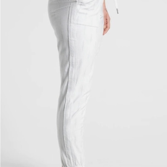 Athleta Farallon Printed Joggers - Picture 3 of 10